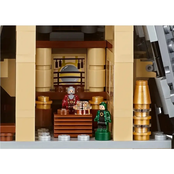 ЛЕГО ХАРИ ПОТЪР 71043 ЗАМЪК ХОГУОРТС