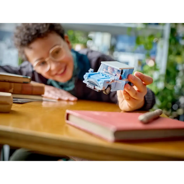 LEGO HARRY POTTER 76424 Flying Ford Anglia