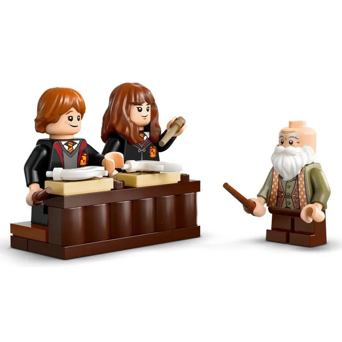 LEGO HARRY POTTER 76442 Замъкът Хогуортс - Клас по талисмани