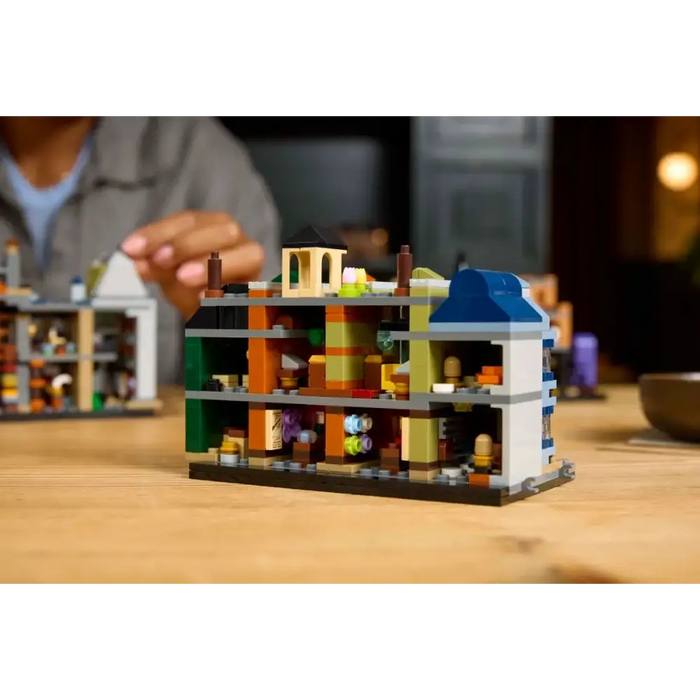 LEGO HARRY POTTER 76444 Diagon Alley Wizarding Shops