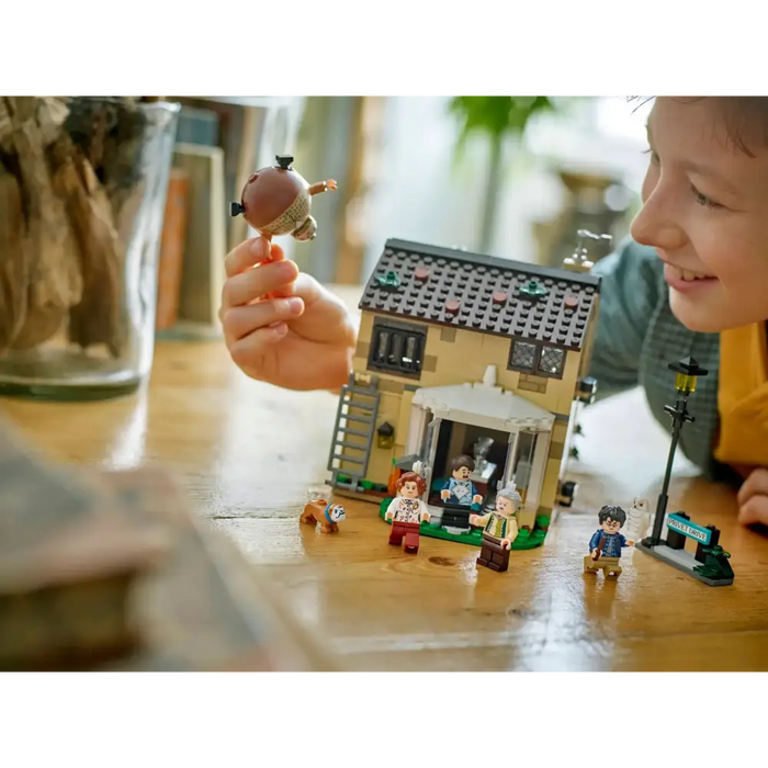LEGO HARRY POTTER 76451 Privet Drive: Посещението на леля