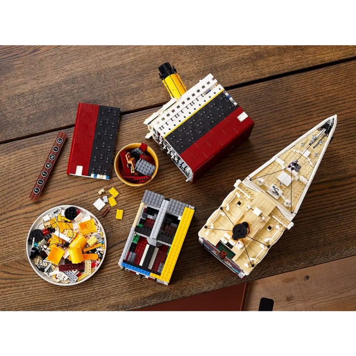LEGO ICONS 10294 LEGO TITANIC