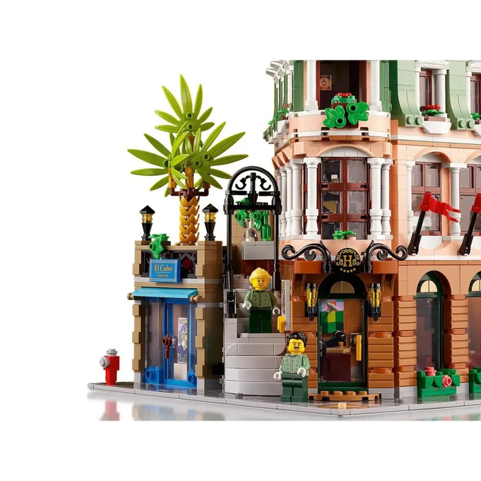 LEGO ICONS 10297 BOUTIQUE HOTEL