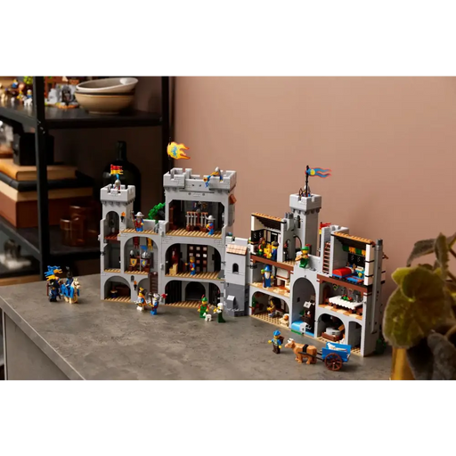 LEGO ICONS 10305 Лъвски рицарски замък