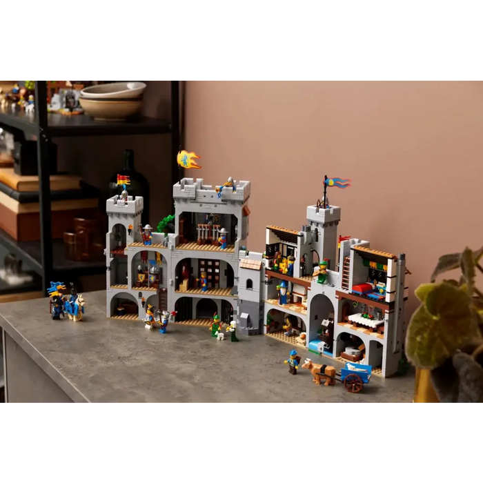 LEGO ICONS 10305 Лъвски рицарски замък