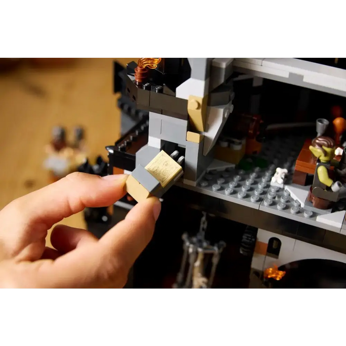 LEGO ICONS 10333 Властелинът на пръстените: Барад-дур