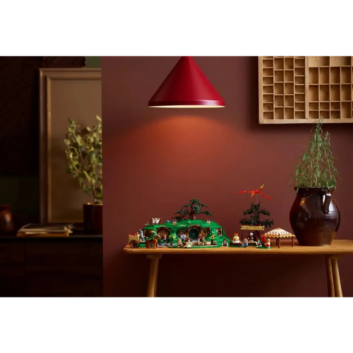 LEGO ICONS 10354 Властелинът на пръстените: Графство