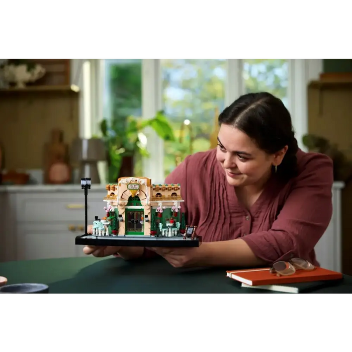 LEGO ICONS 10362 Френско кафене
