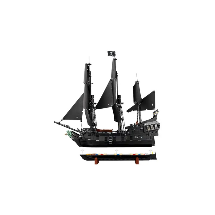 LEGO ICONS 10365 Пиратският кораб на капитан Джак Спароу