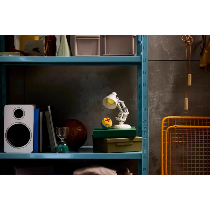 LEGO IDEAS 21357 Disney Pixar Luxo Jr.