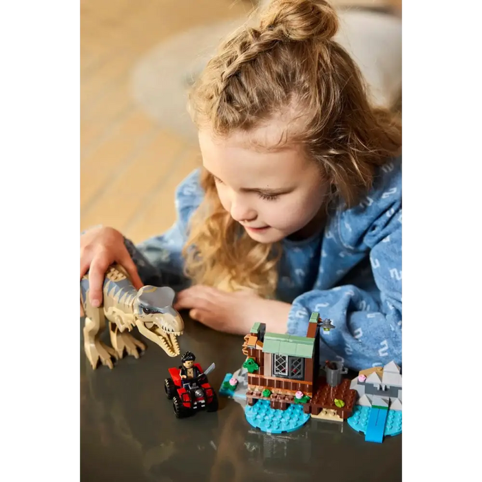 LEGO JURASSIC WORLD 76975 T-Rex River Escape