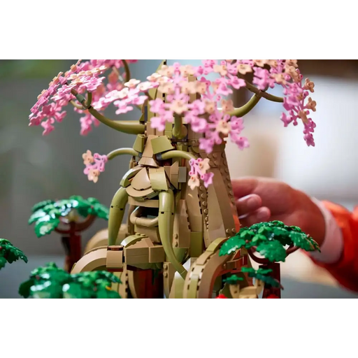 ЛЕГО ЛЕГЕНДАТА ЗА ЗЕЛДА 77092 Голямото дърво Деку 2 в 1