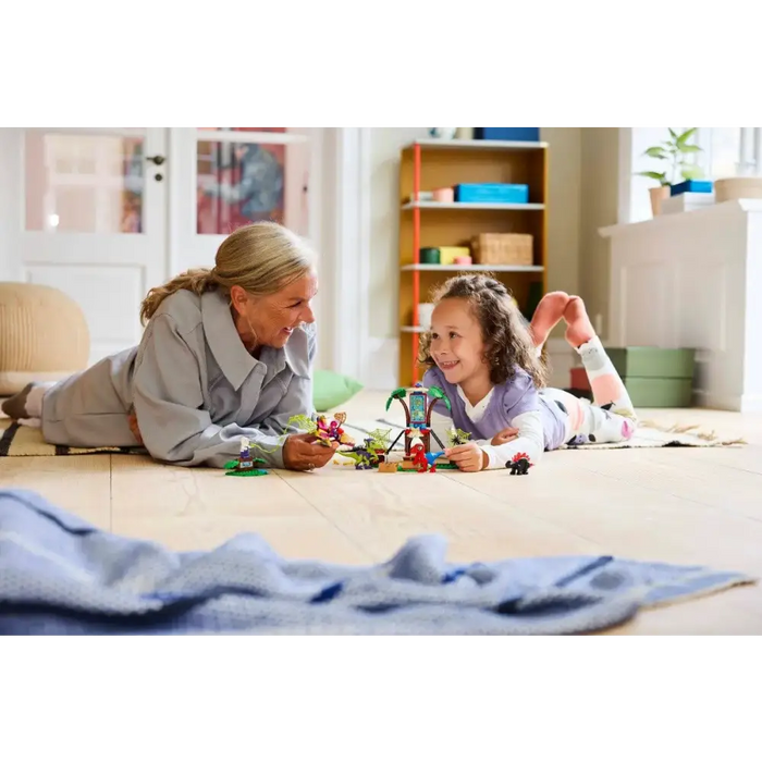 LEGO MARVEL 11200 Spidey and Gobby’s Raptor Battle at Tree