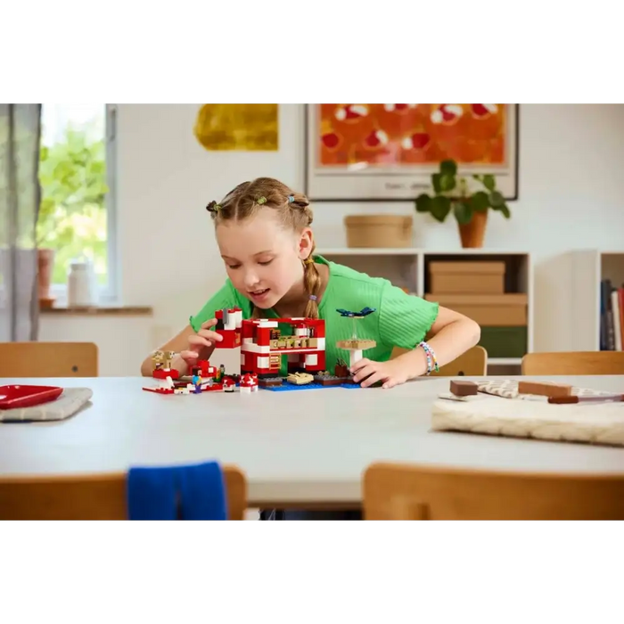 LEGO MINECRAFT 21270 The Mooshroom House