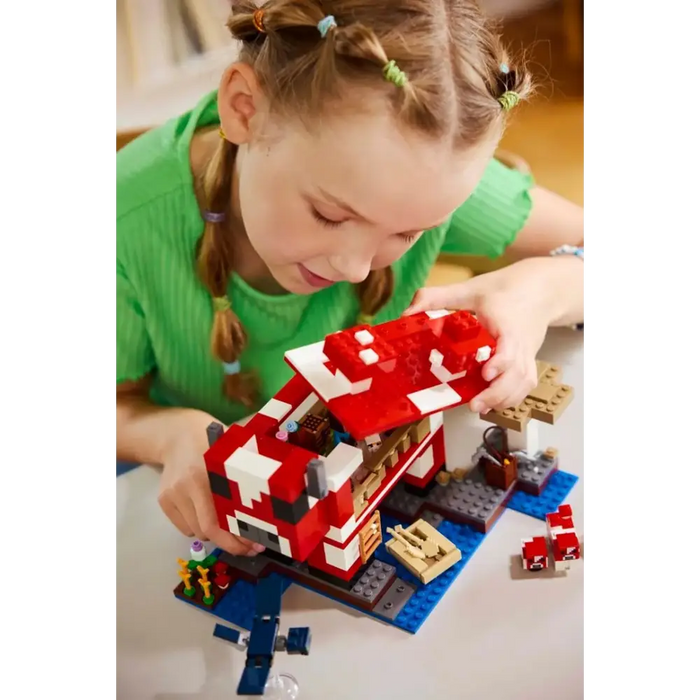 LEGO MINECRAFT 21270 The Mooshroom House