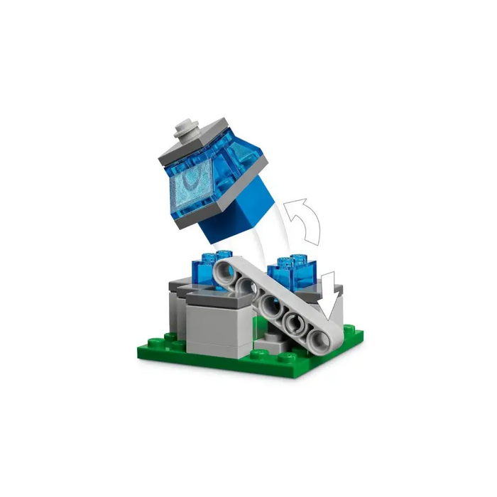 LEGO MINECRAFT 21273 The Ghast Balloon Village Attack