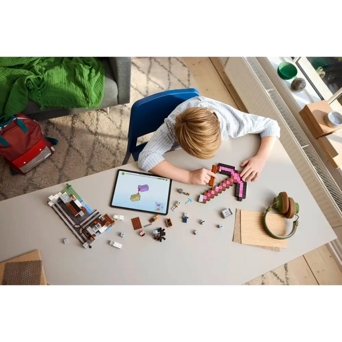 LEGO MINECRAFT 21277 The Pickaxe Mine