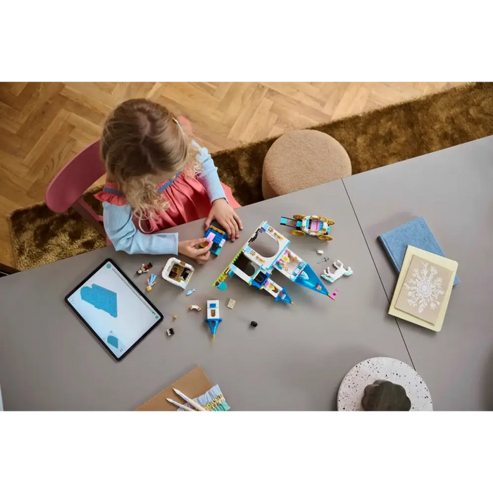 LEGO Princess Cinderella’s castle and horse-drawn carriage-