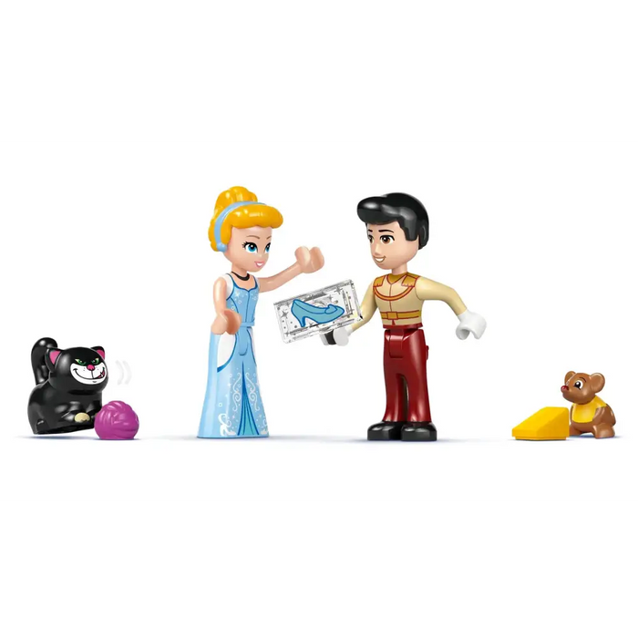 LEGO Princess Cinderella’s castle and horse-drawn carriage-