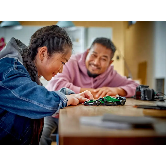 LEGO SPEED CHAMPIONS 77245 Aston Martin Aramco F1 AMR24