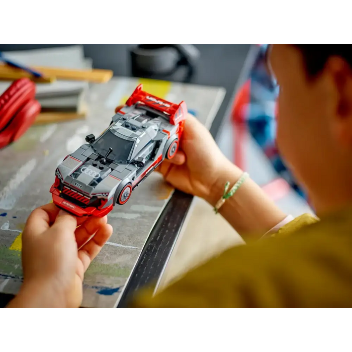 LEGO Speed Champions - Audi S1 e-tron Quattro Race Car