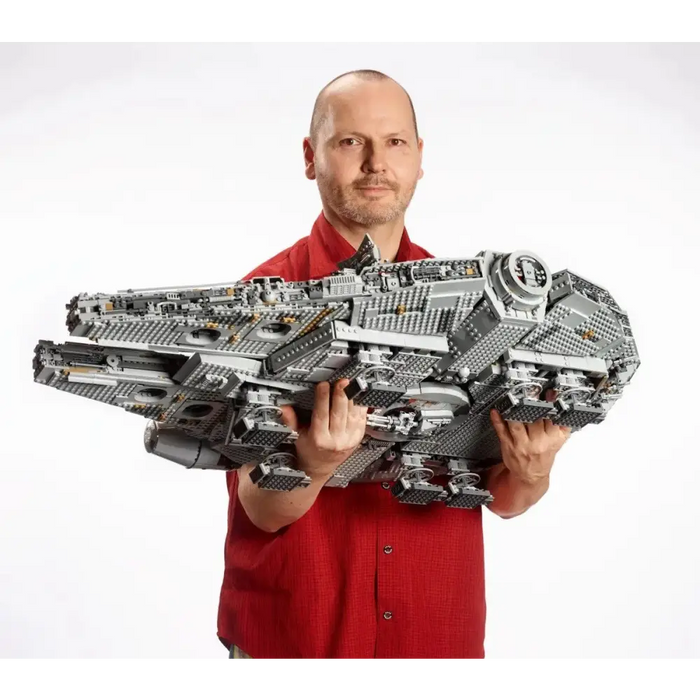 LEGO STAR WARS 75192 MILLENNIUM FALCON