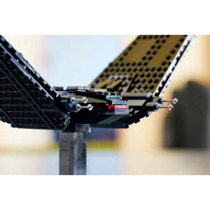 LEGO STAR WARS 75406 Командната совалка на Кайло Рен