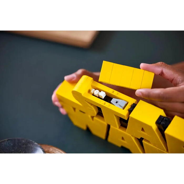 LEGO STAR WARS 75407 Изградено от тухли лого на Star Wars