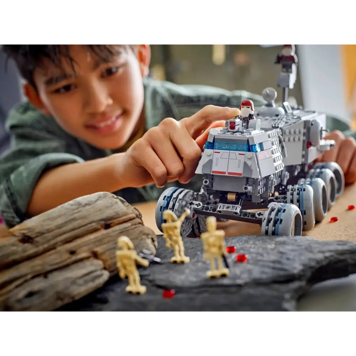 LEGO STAR WARS 75413 Republic Juggernaut