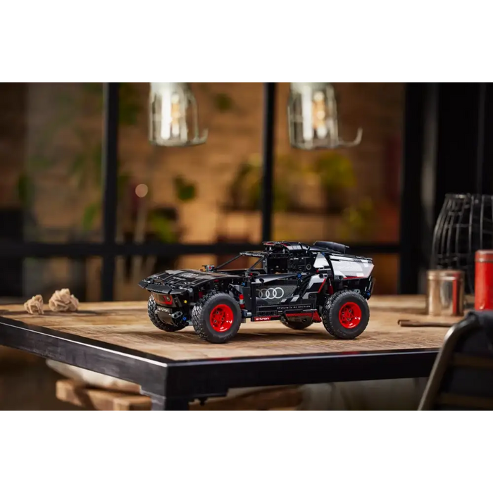 LEGO TECHNIC 42160 AUDI RS Q E-TRON