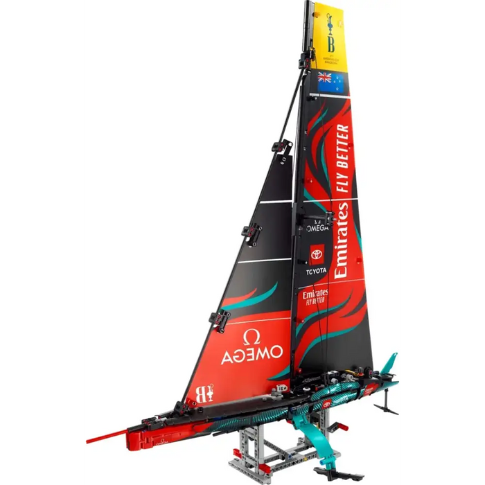 LEGO TECHNIC 42174 Emirates Team New Zealand AC75 Yacht