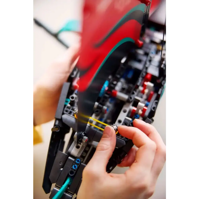 LEGO TECHNIC 42174 Emirates Team New Zealand AC75 Yacht