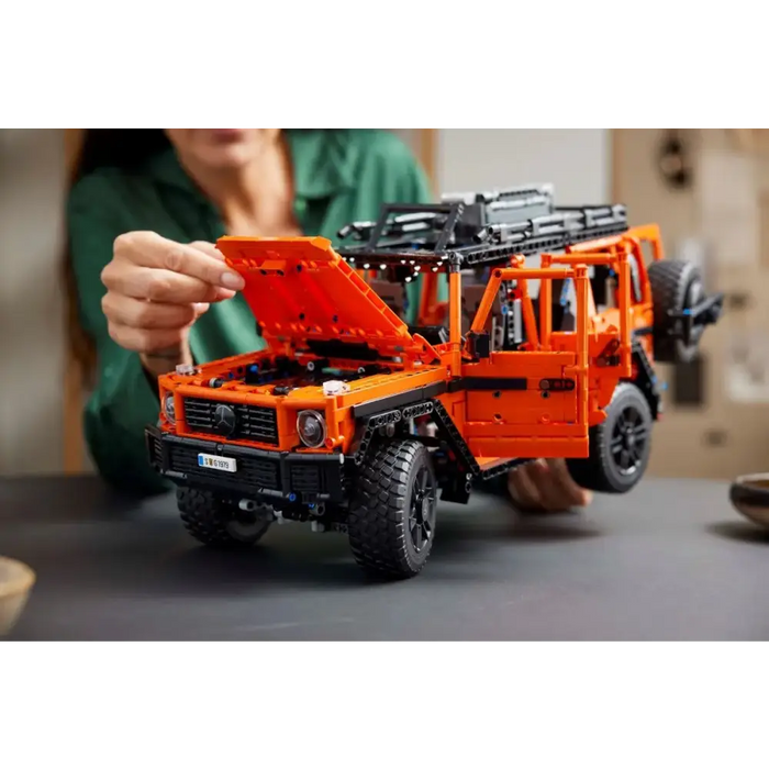 LEGO TECHNIC 42177 Професионална линия Mercedes-Benz G 500