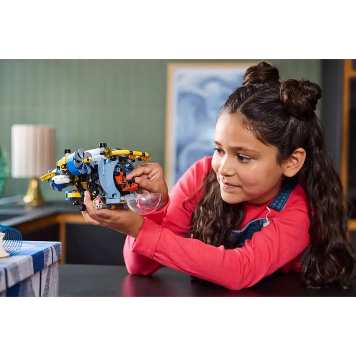 LEGO TECHNIC 42201 Подводница за дълбоководни изследвания