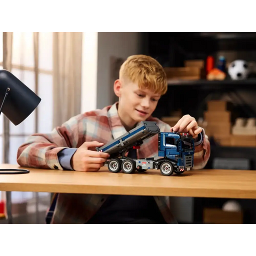 LEGO TECHNIC 42203 Самосвал