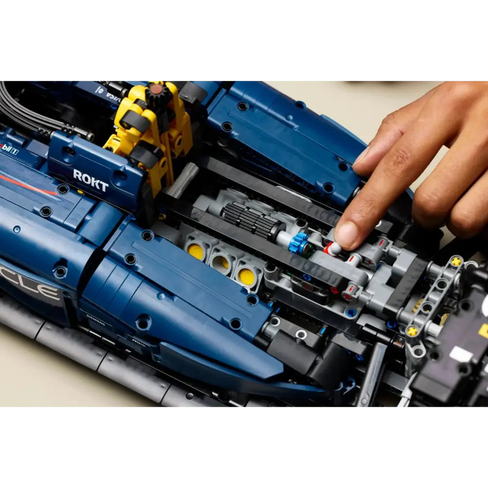 LEGO TECHNIC 42206 Oracle Red Bull Racing RB20