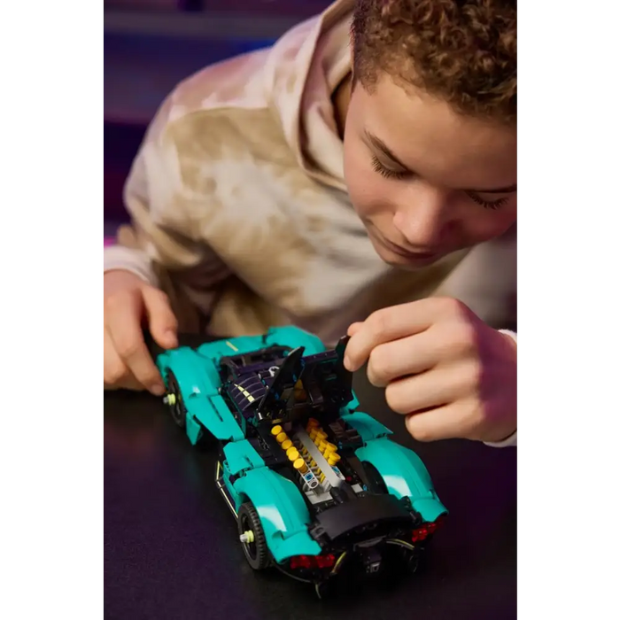 LEGO TECHNIC 42208 Aston Martin Valkyrie