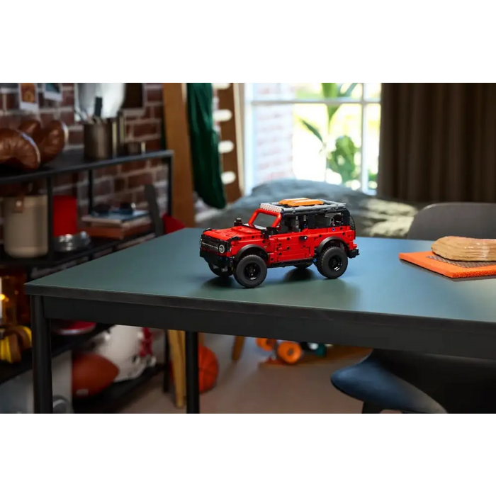 LEGO TECHNIC 42213 SUV Ford Bronco