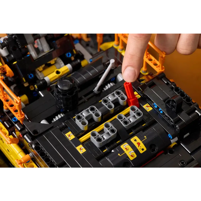 LEGO TECHNIC 42215 Хибриден багер Volvo EC500