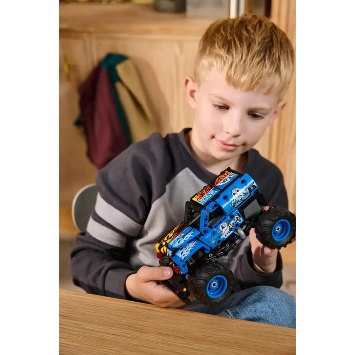 LEGO TECHNIC 42219 Monster Jam - Огън и лед - Grave Digger