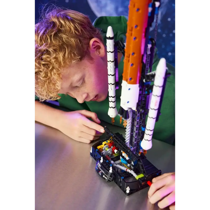 LEGO TECHNIC 42221 Ракета за изстрелване на космически