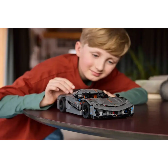 LEGO Technic - Koenigsegg Jesko Absolut Grey Hypercar 42173