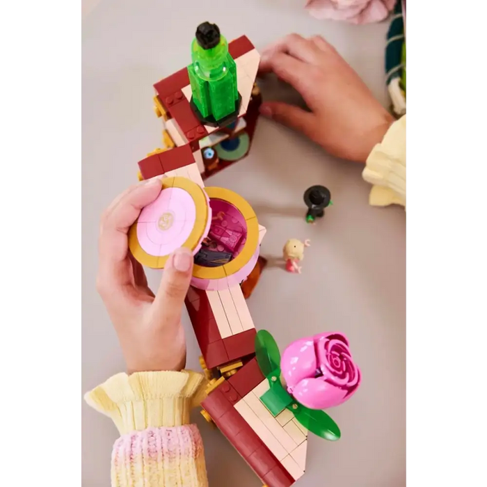 LEGO WICKED 75683 Glinda & Elphaba’s Dormitory