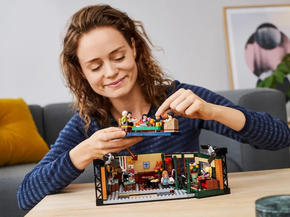 LEGO IDEAS 21319 ЦЕНТРАЛ ПЕРК