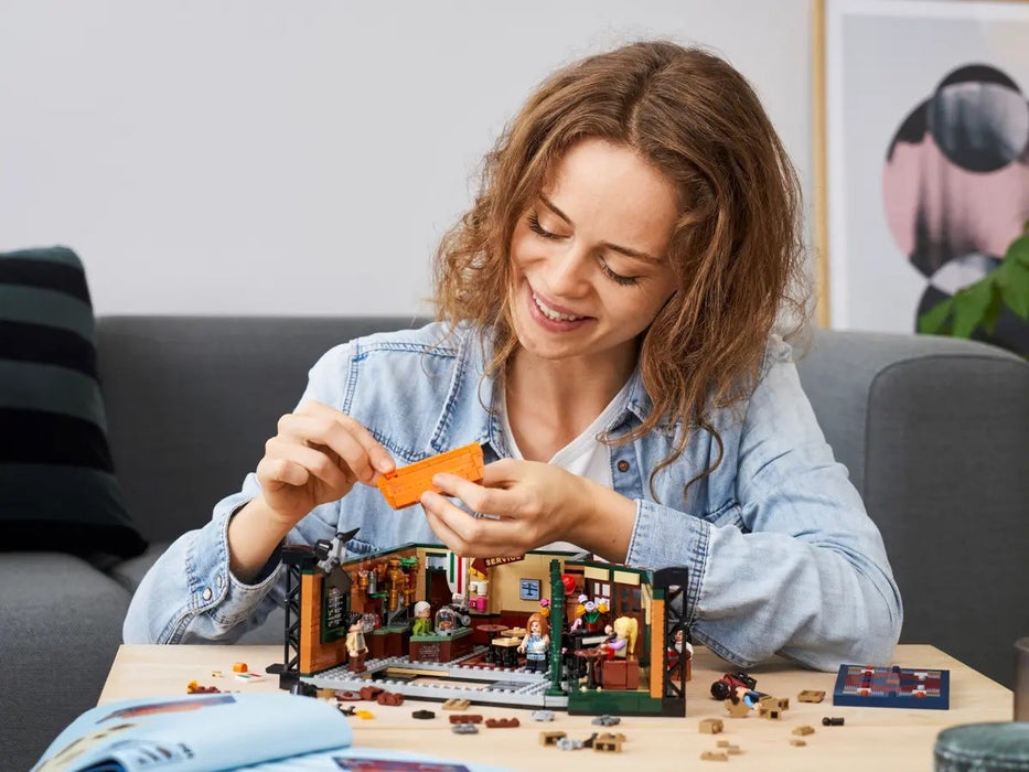 LEGO IDEAS 21319 ЦЕНТРАЛ ПЕРК