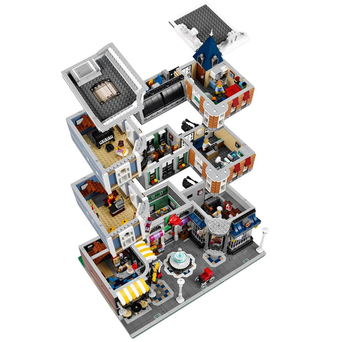 LEGO CREATOR EXPERT 10255 Площад за срещи