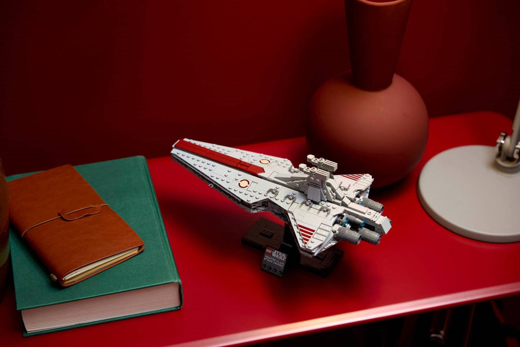 LEGO STAR WARS 75441 Щурмов крайцер клас Venator