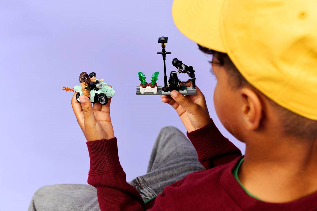 LEGO HARRY POTTER 76459 Бягството на Хагрид и Хари от Привет Драйв