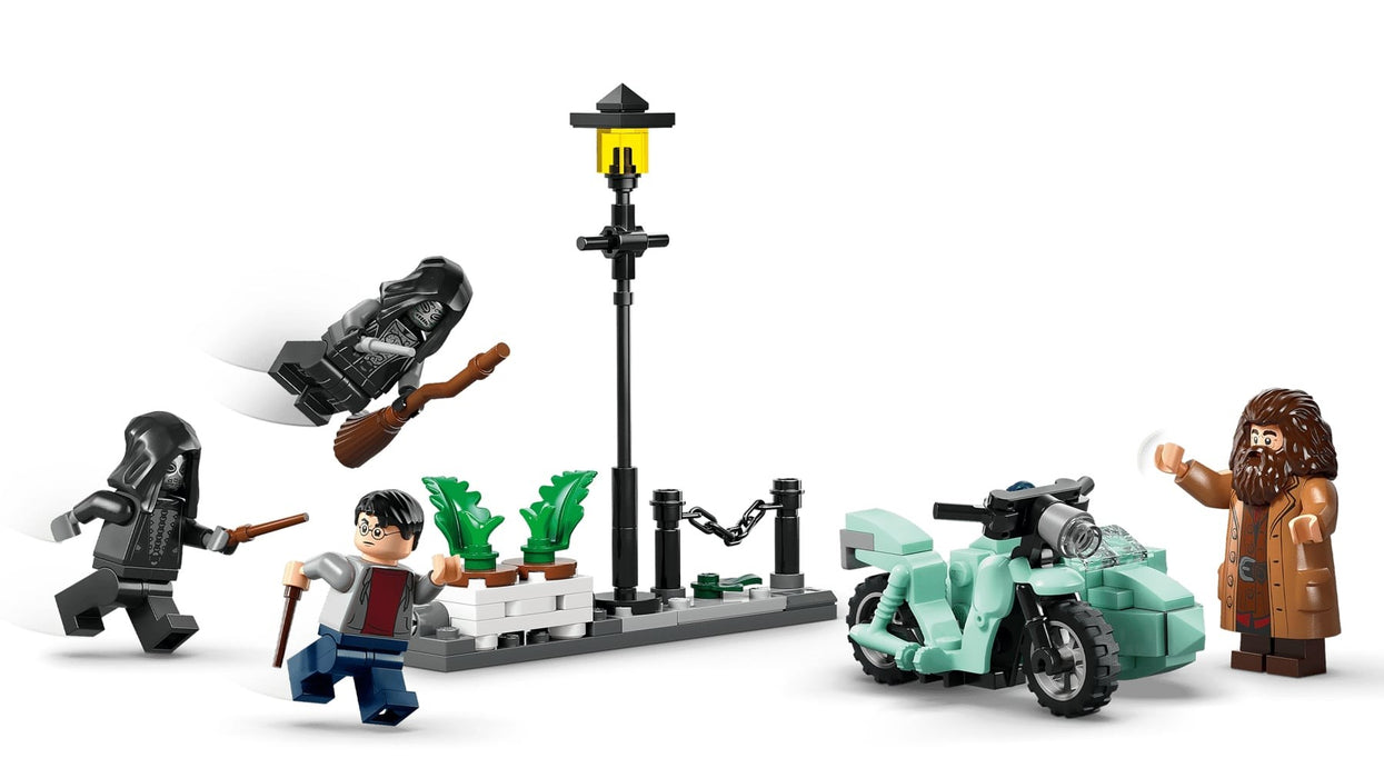 LEGO HARRY POTTER 76459 Бягството на Хагрид и Хари от Привет Драйв