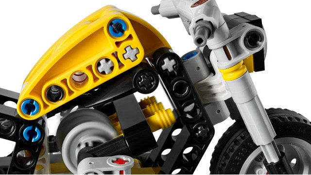 LEGO TECHNIC 42225 Жълт мотоциклет
